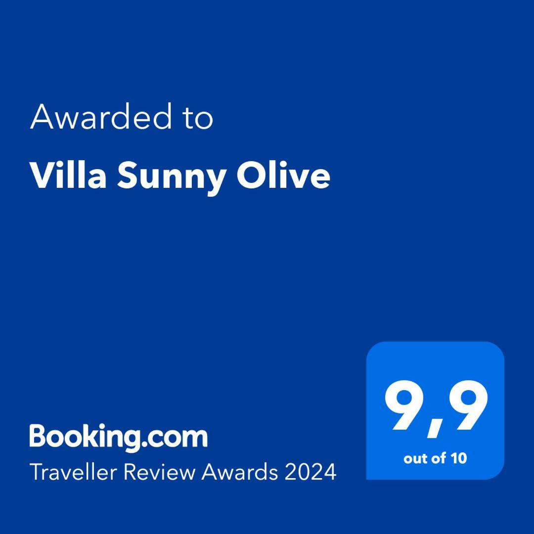Villa Sunny Olive Перой Екстериор снимка