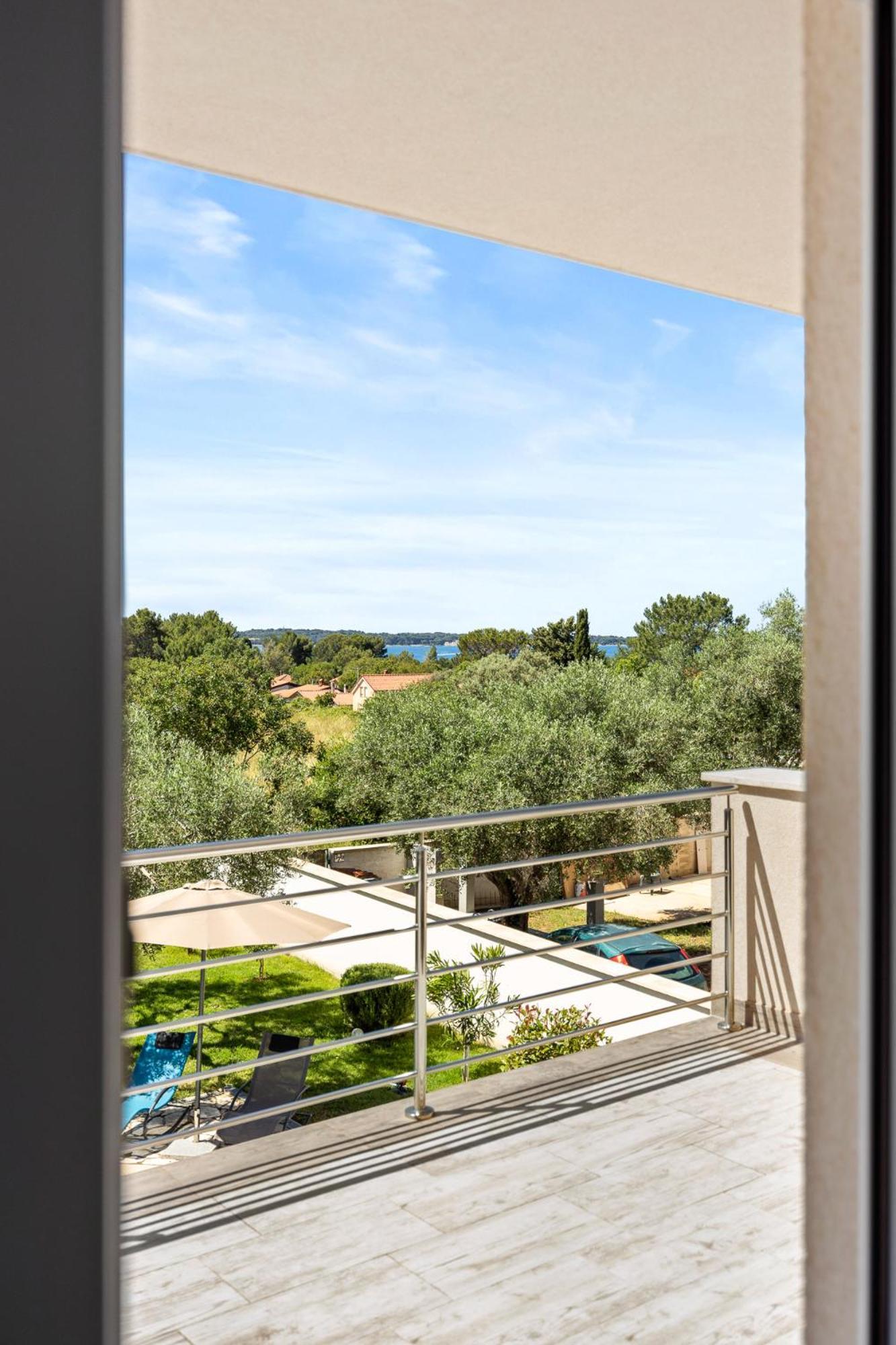 Villa Sunny Olive Перой Екстериор снимка